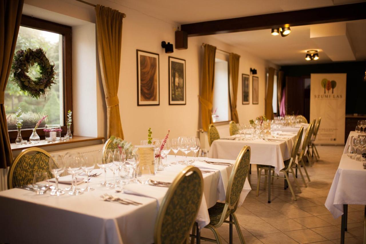 Szumi Las Events & Apartments Regimin Zewnętrze zdjęcie
