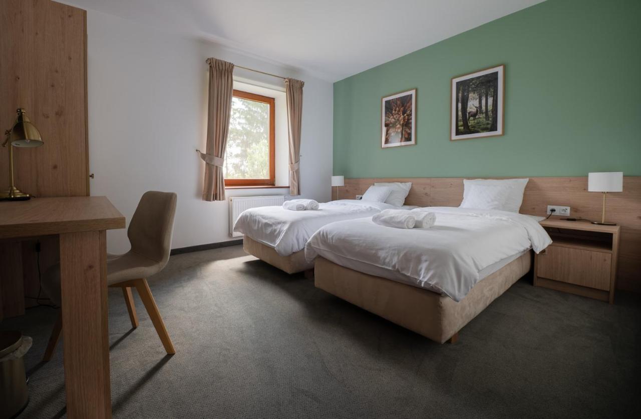 Szumi Las Events & Apartments Regimin Zewnętrze zdjęcie